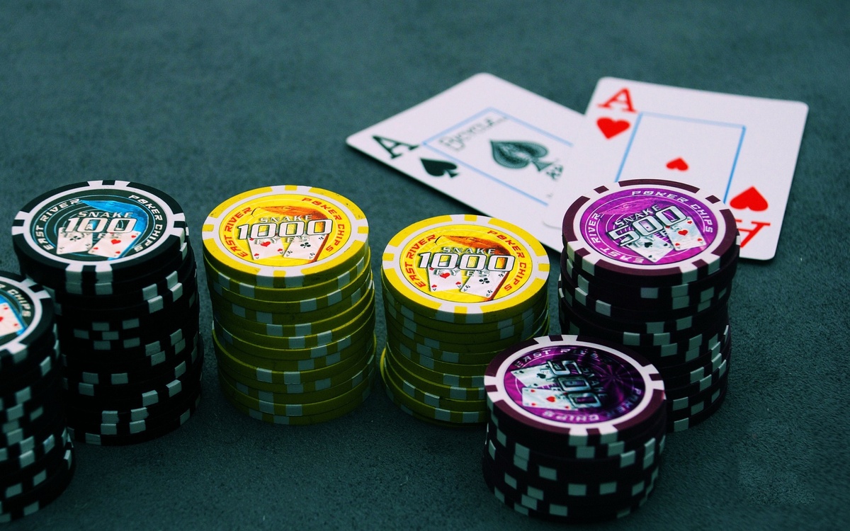 Jackpot Alert کھلاڑیوں کے لیے لائیو کیسینو سیکشن